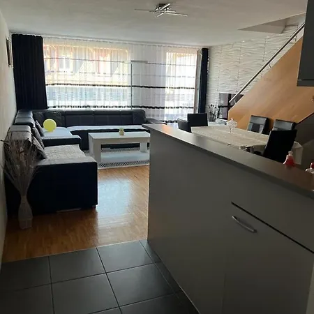 Furnished 4 Bedroom Duplex Apt 10 Mins Walking Distance To Jazz Festival Montreux